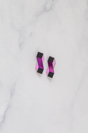 Cube Earrings – Playful minimalism for everyday essentials