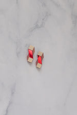 Cube Earrings – Playful minimalism for everyday essentials