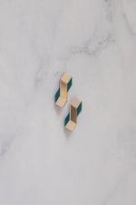 Cube Earrings – Playful minimalism for everyday essentials