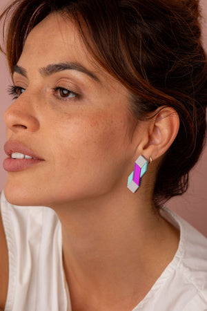 Cube Earrings – Playful minimalism for everyday essentials