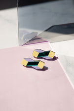 Cube Earrings – Playful minimalism for everyday essentials